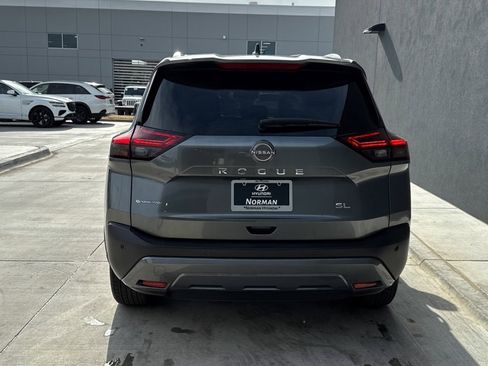 Used 2023 Nissan Rogue SL image 22