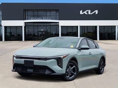 New 2026 Kia K4 LXS