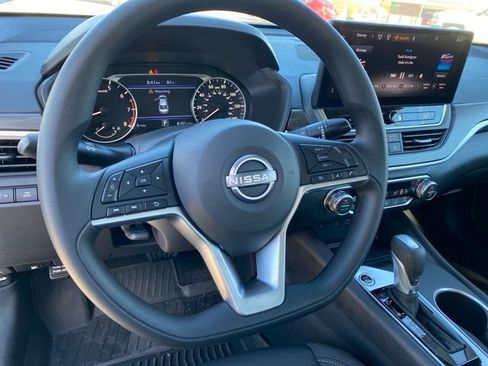 New 2025 Nissan Altima 2.5 SV w/ SV Special Edition Package image 12