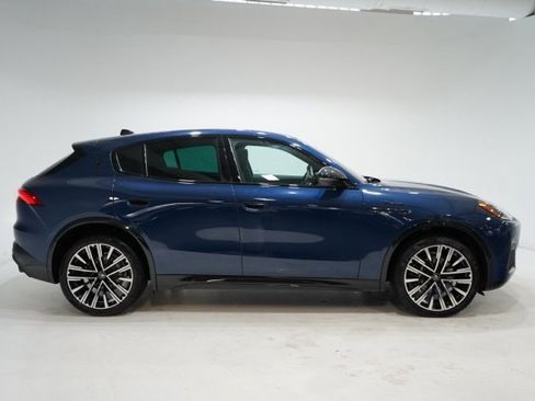 New 2025 Maserati Grecale Modena image 8