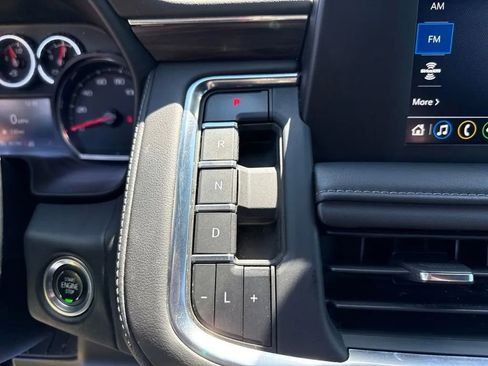 Used 2023 Chevrolet Suburban LS AWD/4WD image 17
