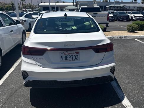 Certified 2023 Kia Forte LXS FWD image 6