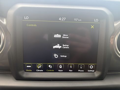 Used 2023 Jeep Gladiator Overland AWD/4WD image 25