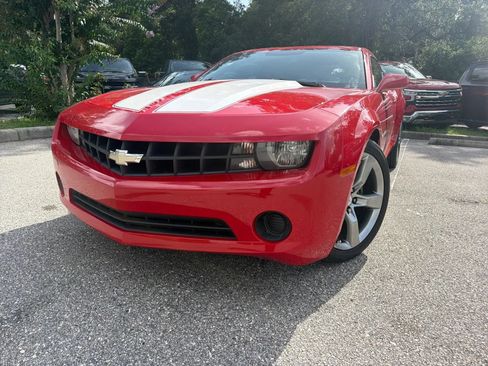 Used 2013 Chevrolet Camaro LS RWD image 2