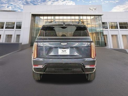 Used 2026 Cadillac Escalade IQ Luxury 1 AWD/4WD image 5