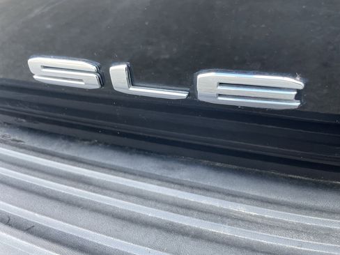 Used 2023 GMC Yukon XL SLE w/ Gmc Pro Safety Plus Package image 35