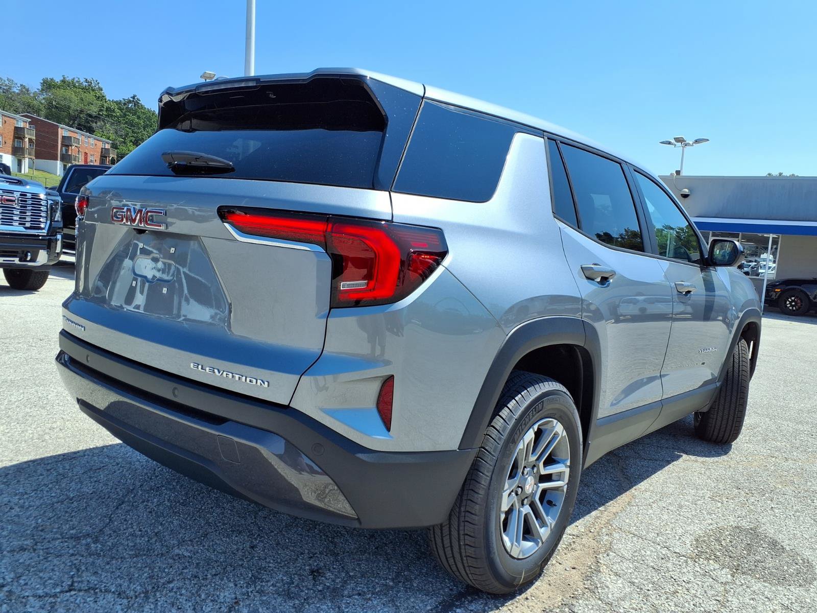 New 2027 GMC Terrain Elevation FWD image 19