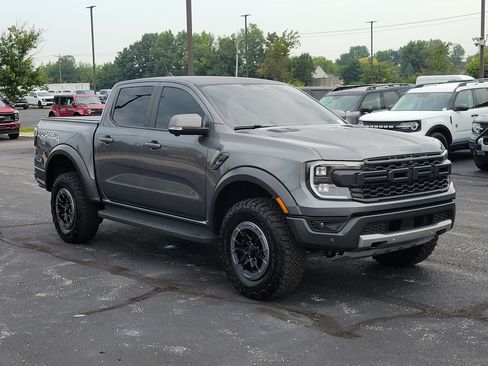 Used 2025 Ford Ranger Raptor AWD/4WD image 5