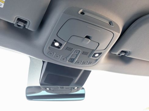 Used 2018 Lincoln Navigator Reserve w/ Technology Package image 27