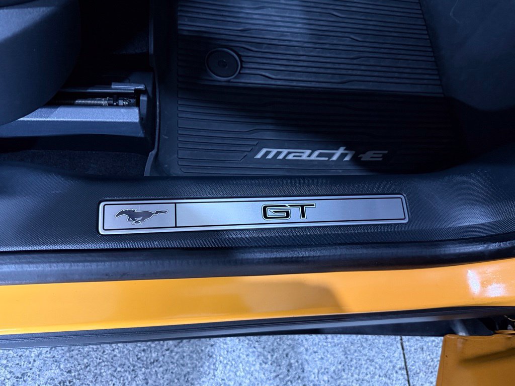 Used 2021 Ford Mustang Mach-E GT AWD/4WD image 33