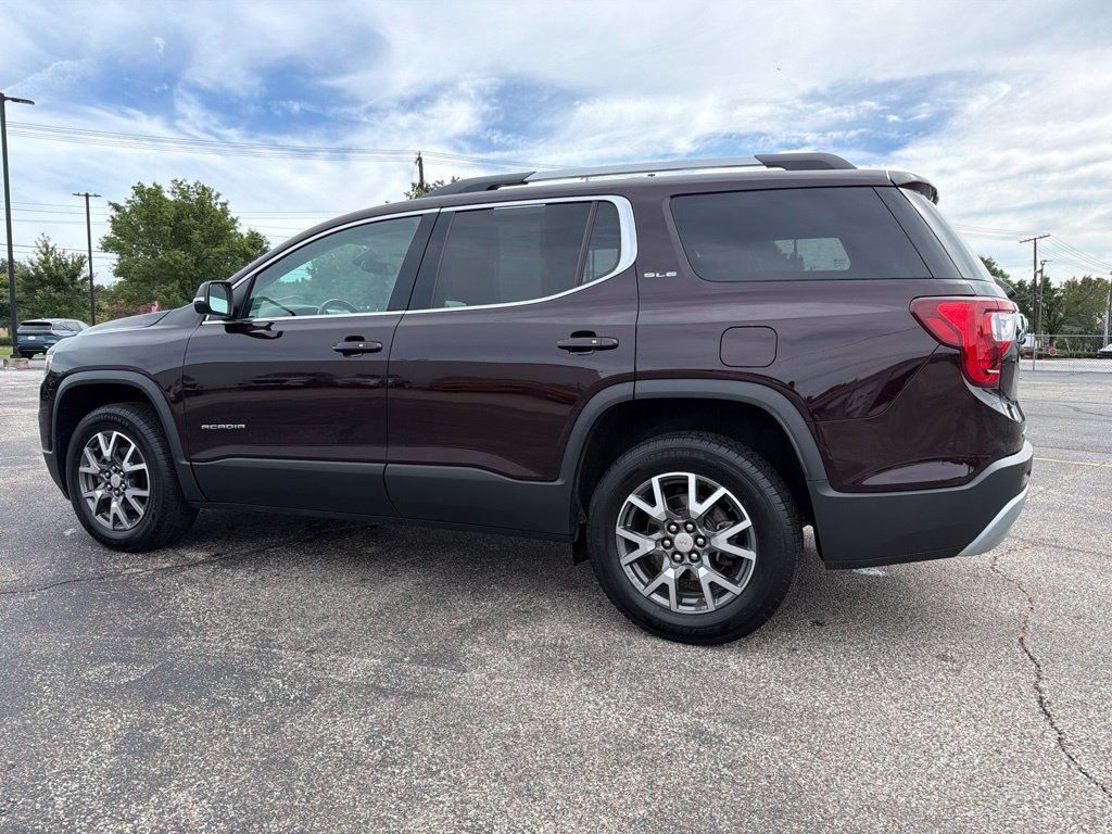 Used 2020 GMC Acadia SLE w/ Driver Convenience Package FWD image 9