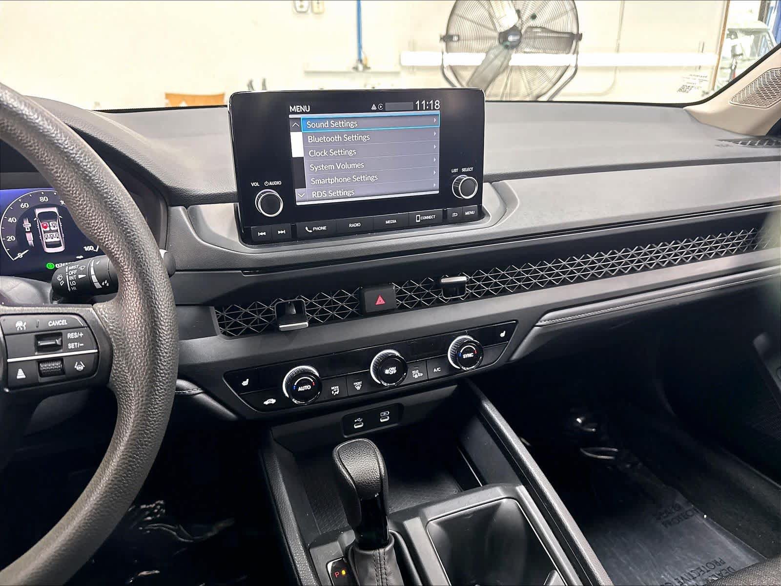 Used 2023 Honda Accord EX image 12