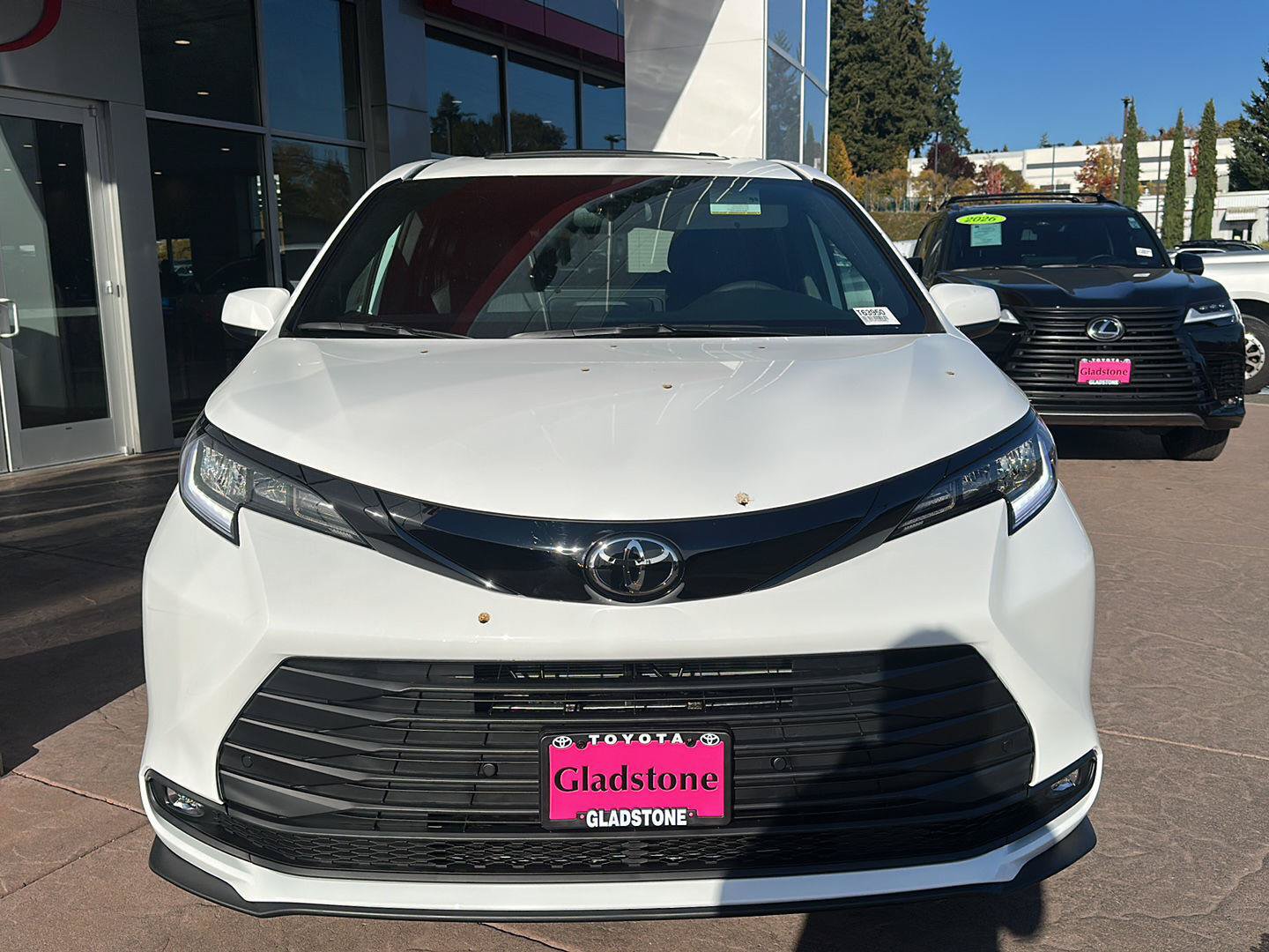 New 2026 Toyota Sienna XLE Woodland Edition AWD/4WD image 5