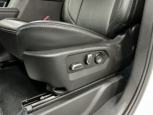 Used 2023 GMC Sierra 1500 Denali AWD/4WD image 22
