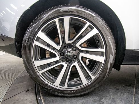 Used 2023 Land Rover Range Rover SE AWD/4WD image 32