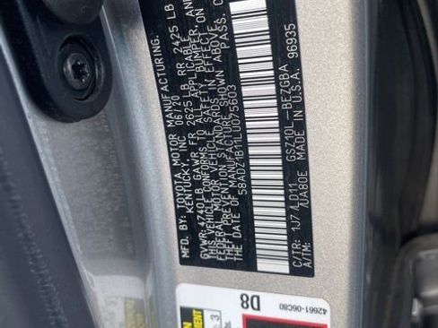 Used 2020 Lexus ES 350 w/ Premium Package image 11