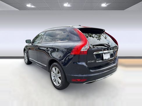 Used 2017 Volvo XC60 T5 Inscription w/ Preferred Option Package AWD/4WD image 3