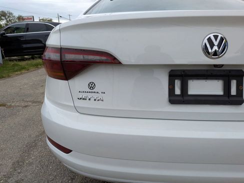 Used 2019 Volkswagen Jetta S w/ Driver Assistance Package FWD image 11