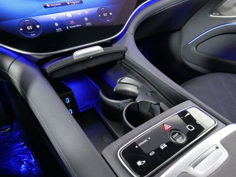 Used 2025 Mercedes-Benz EQS 580 EQS 580 4MATIC image 72