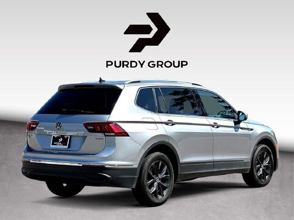 Used 2024 Volkswagen Tiguan SE AWD/4WD image 8
