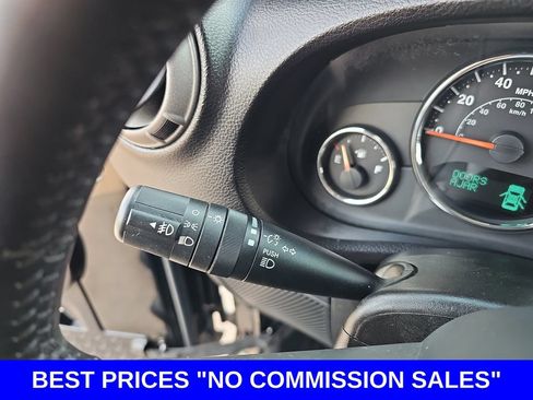 Used 2016 Jeep Wrangler Unlimited Sport w/ Connectivity Group AWD/4WD image 25