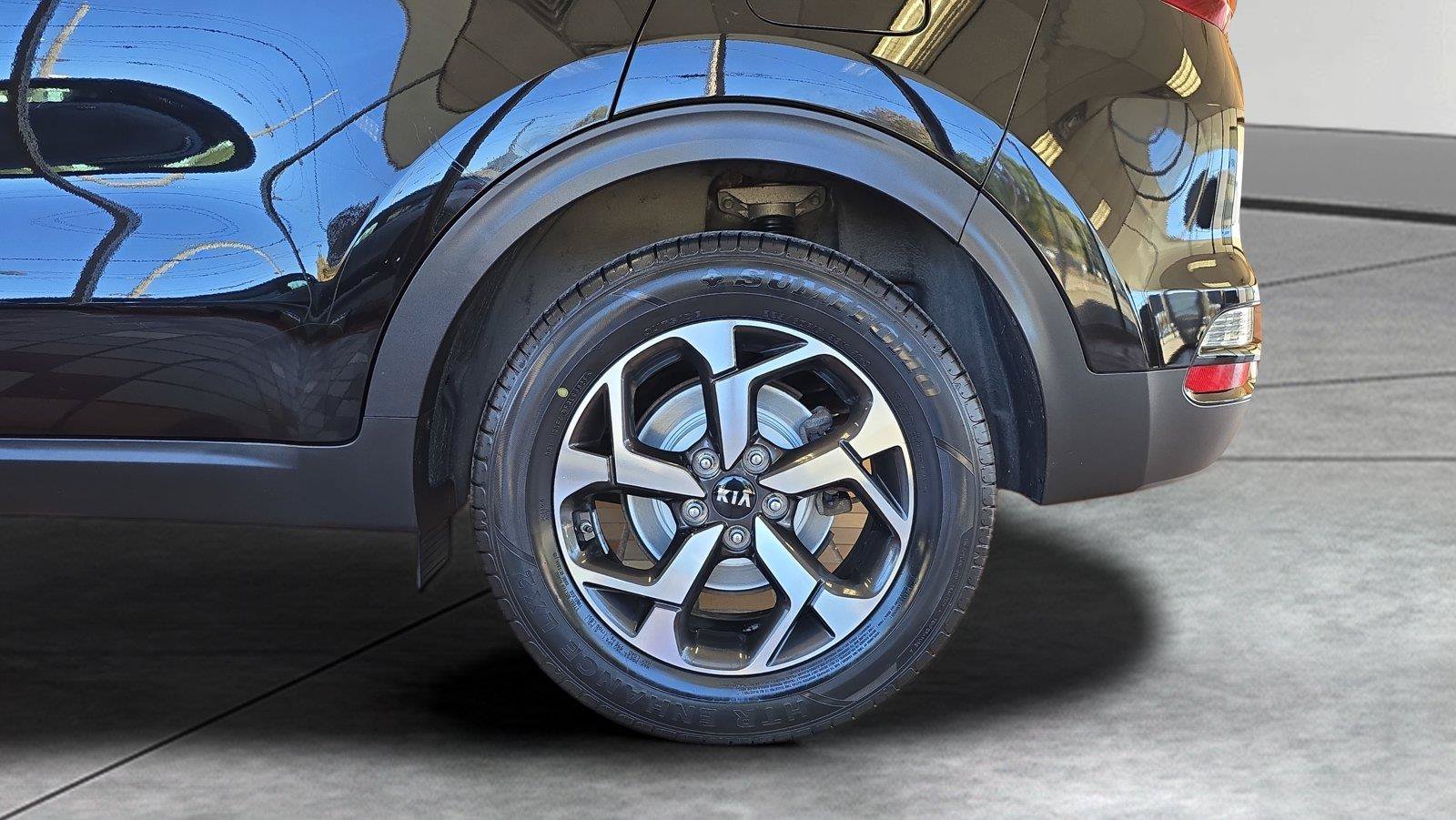 Used 2022 Kia Sportage LX AWD/4WD image 28