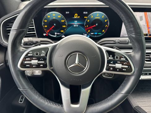 Certified 2023 Mercedes-Benz GLS 580 4MATIC image 29