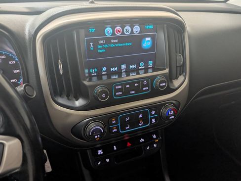 Used 2017 GMC Canyon Denali AWD/4WD image 10