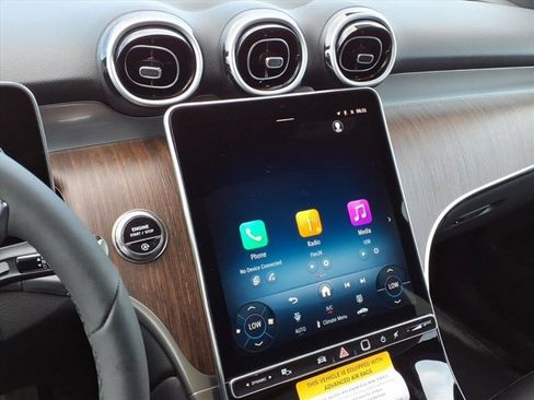 New 2026 Mercedes-Benz GLC 300 image 5