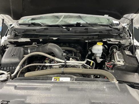 Used 2023 RAM 1500 Classic SLT image 34