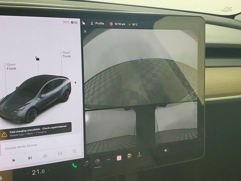 Used 2021 Tesla Model Y Long Range image 17