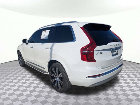 Used 2022 Volvo XC90 T8 Inscription w/ Advanced Package image 5