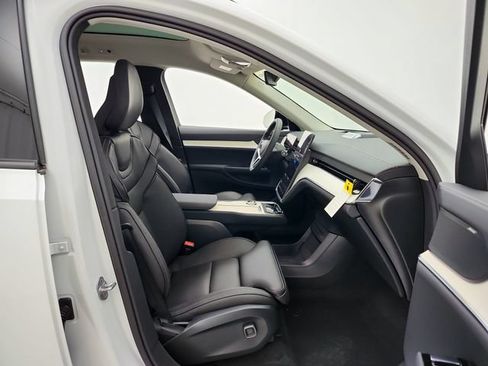 New 2026 Volvo EX90 Ultra AWD/4WD image 18
