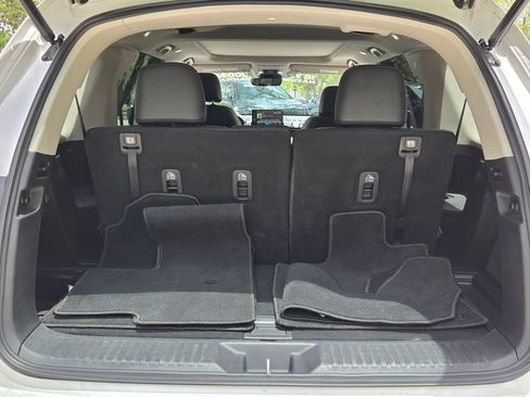 Used 2023 Honda Pilot Elite image 15