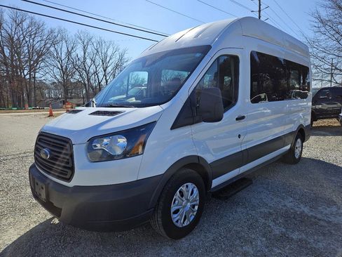 Used 2018 Ford Transit 350 XL image 2