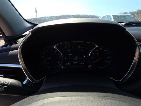 Used 2022 Chevrolet Equinox LT image 9