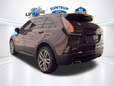 Used 2023 Cadillac XT4 Sport FWD image 3