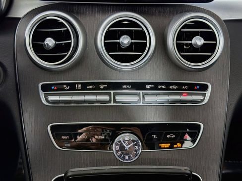 Used 2020 Mercedes-Benz C 300 Sedan image 15