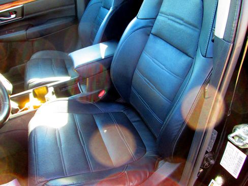 Used 2017 Honda CR-V EX-L image 8