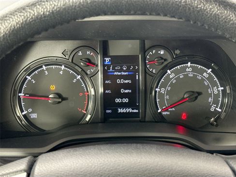 Certified 2024 Toyota 4Runner SR5 Premium AWD/4WD image 21