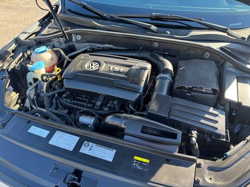 Used 2017 Volkswagen Passat 1.8T SE image 13