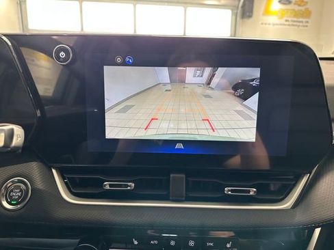 New 2026 Chevrolet Equinox LT w/ Convenience Package II image 5