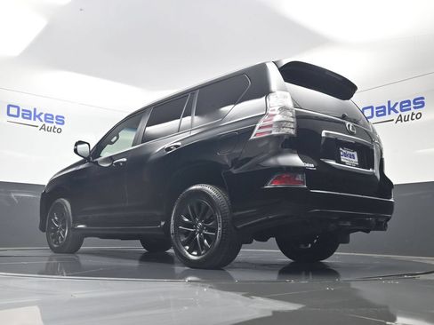 Used 2021 Lexus GX 460 Premium w/ Premium Package AWD/4WD image 45