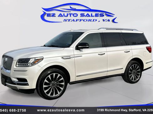 Used 2018 Lincoln Navigator Select image 9