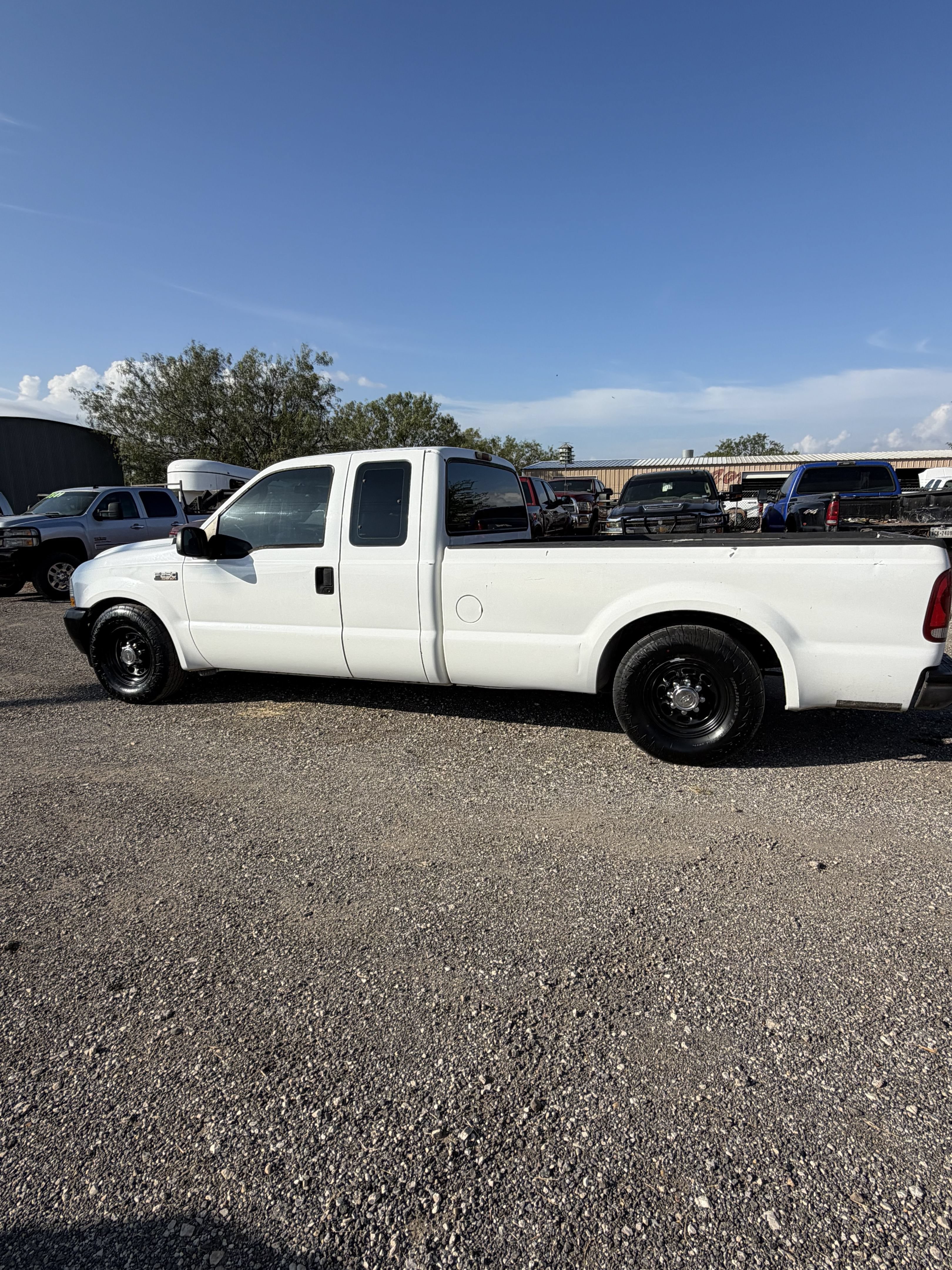 Used 2003 Ford F250 2WD SuperCab Super Duty image 13