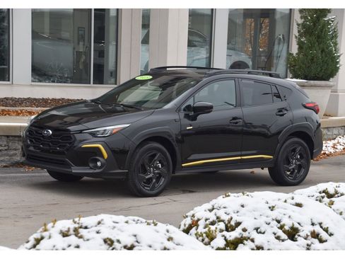 Certified 2025 Subaru Crosstrek 2.5i Sport w/ Crosstrek Mirror Package image 7