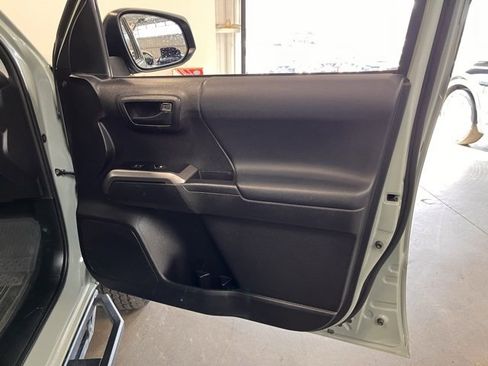 Used 2023 Toyota Tacoma Trail Edition image 12