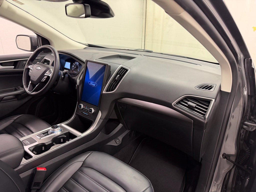 Used 2024 Ford Edge SEL w/ Convenience Package AWD/4WD image 11