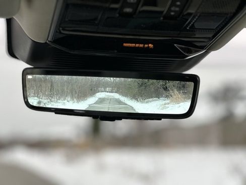 Used 2023 Land Rover Range Rover SE image 33