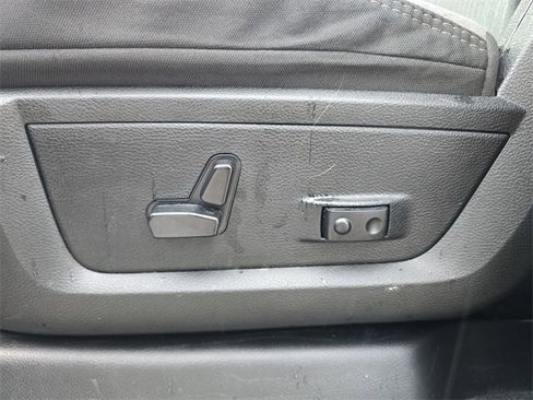 Certified 2024 RAM 2500 Big Horn image 16